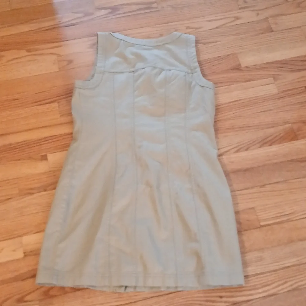 Loft Sleeveless Button-Front Dress in Khaki